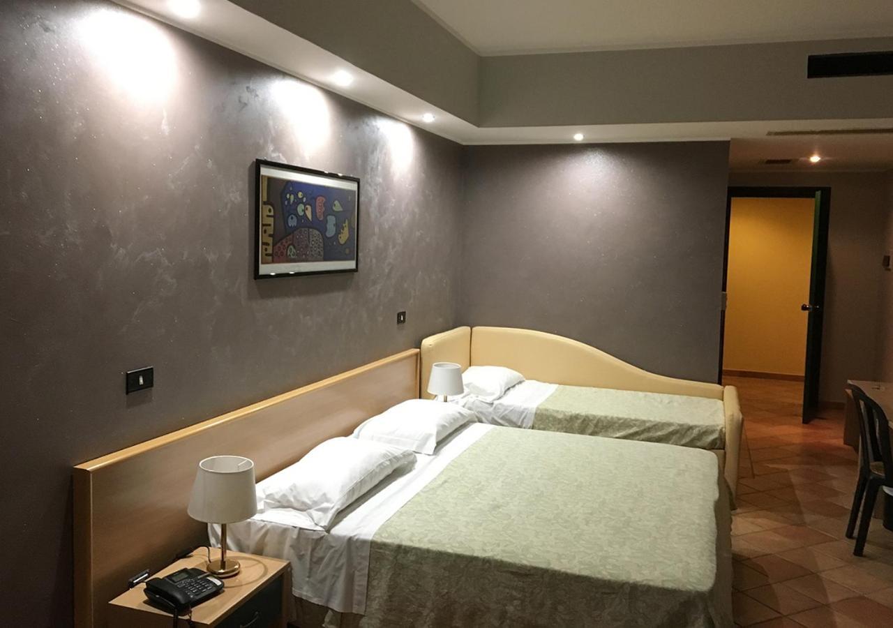 Hotel Federica Riace Marina Ngoại thất bức ảnh