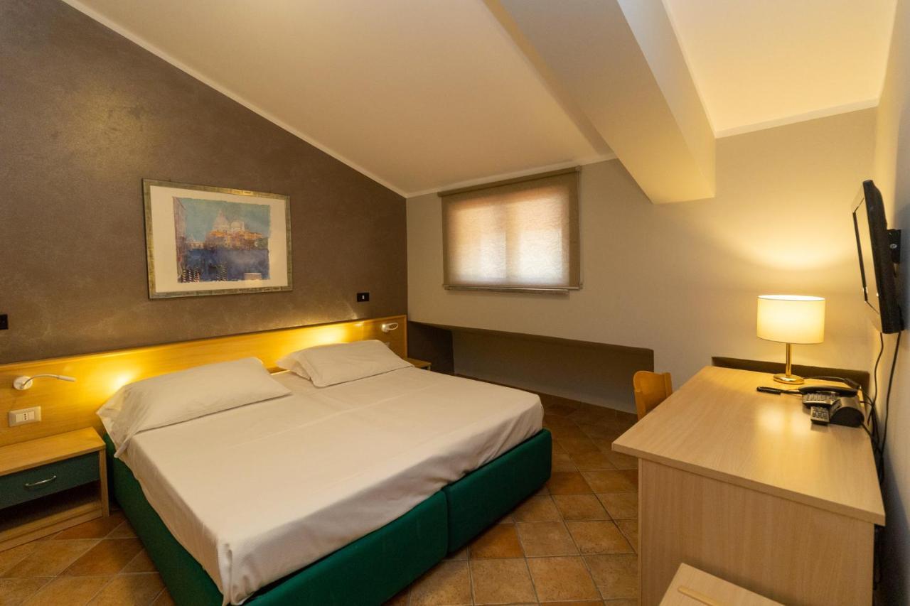 Hotel Federica Riace Marina Ngoại thất bức ảnh