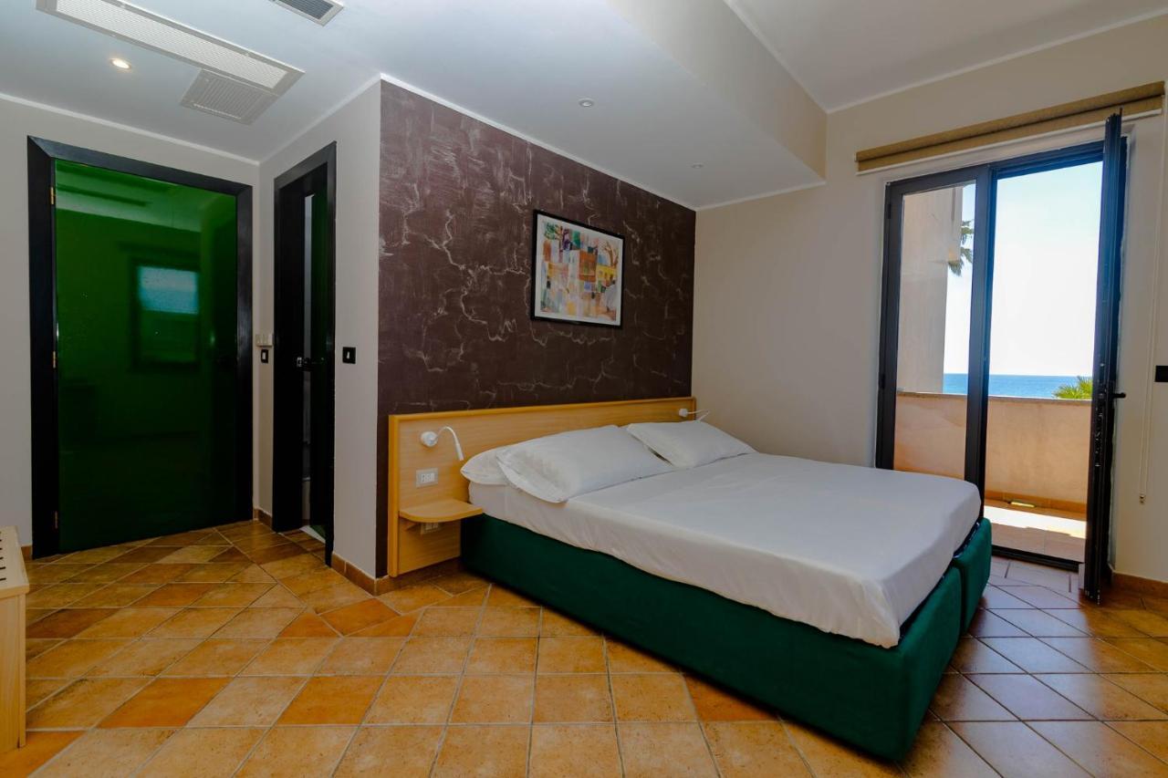 Hotel Federica Riace Marina Ngoại thất bức ảnh